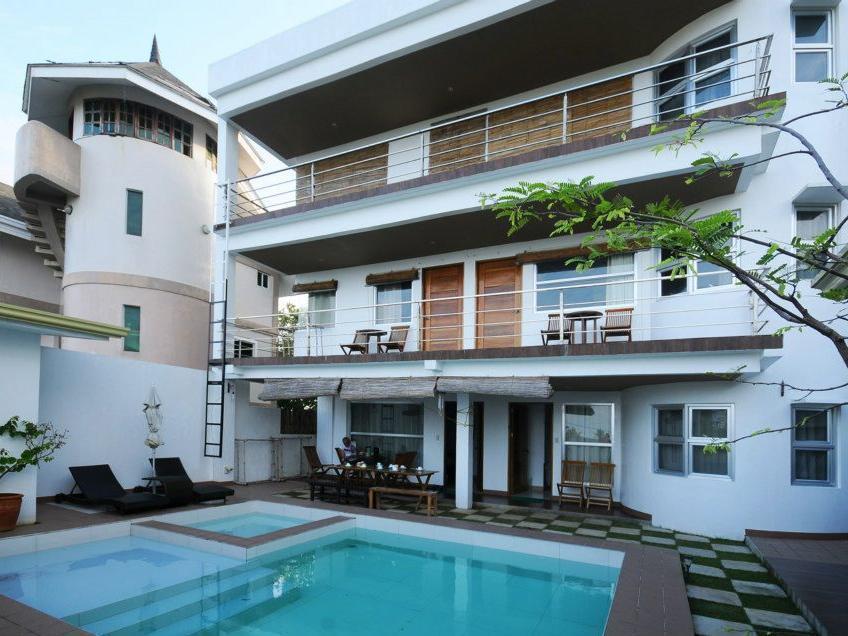 Bluewaves Westcliff Villa Balabag  Bagian luar foto