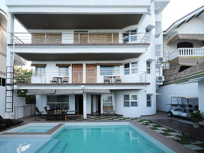 Bluewaves Westcliff Villa Balabag  Bagian luar foto